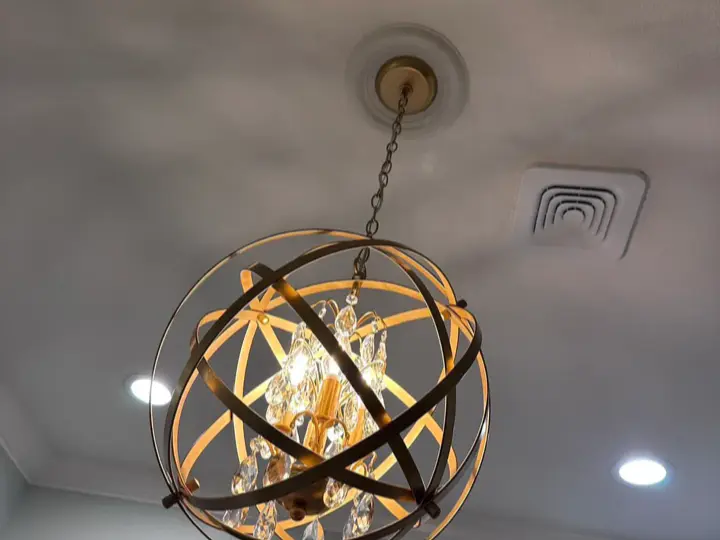 Recessed ceiling lights in a finished room
