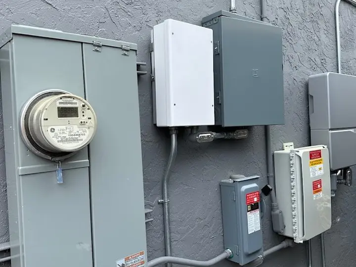 Solar-ready main panel with backfeed breaker position