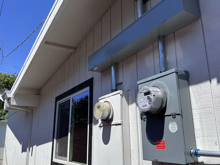 Replacement main panel installed and labeled by Litel Electric